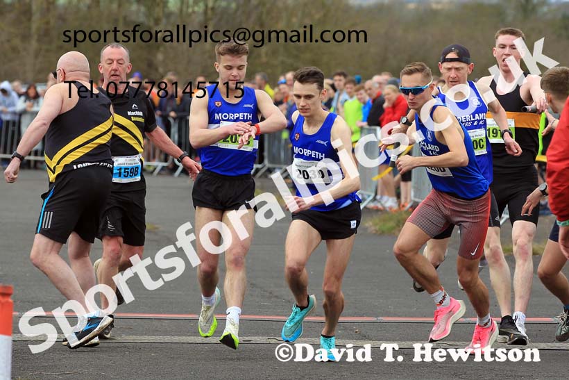 Senior mens 2023 Elswick Harriers Road Relays, Albamarle Barrack Airfield, Ouston, Northumberland. Photo: David T. Hewitson/Sports for All Pics